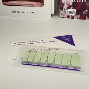 Casserole bundle 5 Color Street Mint Green Nail Strips- Glass Opal